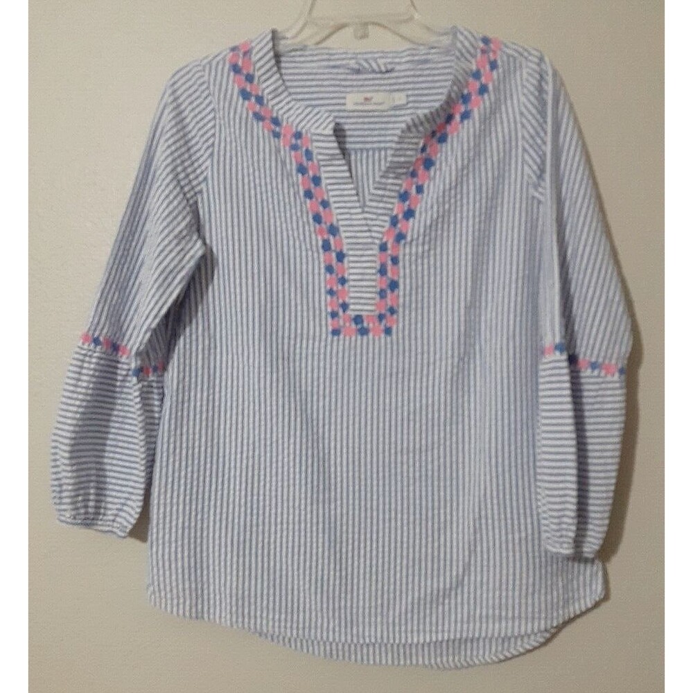Vineyard Vines embroidered seersuckers Savana popover Striped blouse Size S